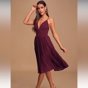 Love Me To The Moon Burgundy Pleated Midi Dress -S